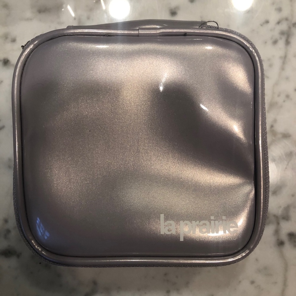 [SOLD] La Prairie 4 piece set - Picture 4 of 7